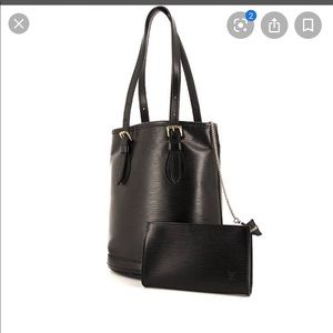 Louis Vuitton Epi bucket pm